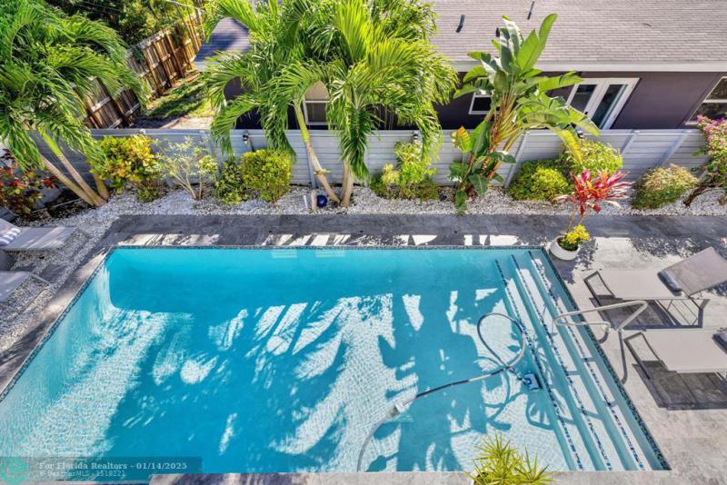  Single Family Homes Photo 40: 2502 NE 6th Ave  Wilton Manors,  FL 33305