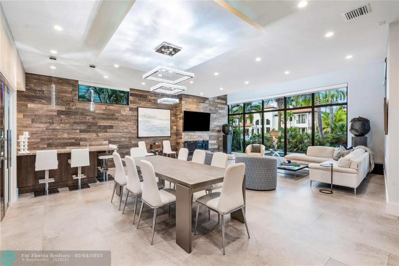  Single Family Homes Photo 22: 615 Royal Plaza Dr  Fort Lauderdale,  FL 33301
