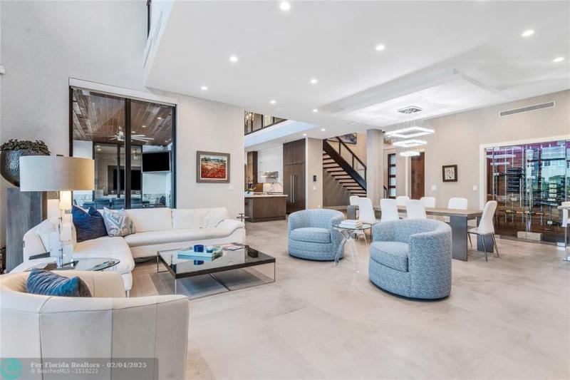  Single Family Homes Photo 27: 615 Royal Plaza Dr  Fort Lauderdale,  FL 33301