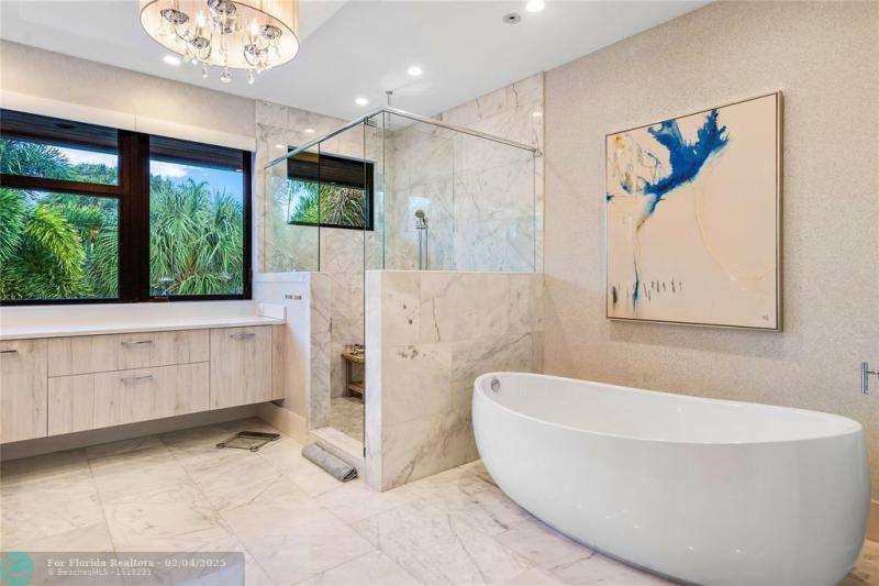 Single Family Homes Photo 43: 615 Royal Plaza Dr  Fort Lauderdale,  FL 33301