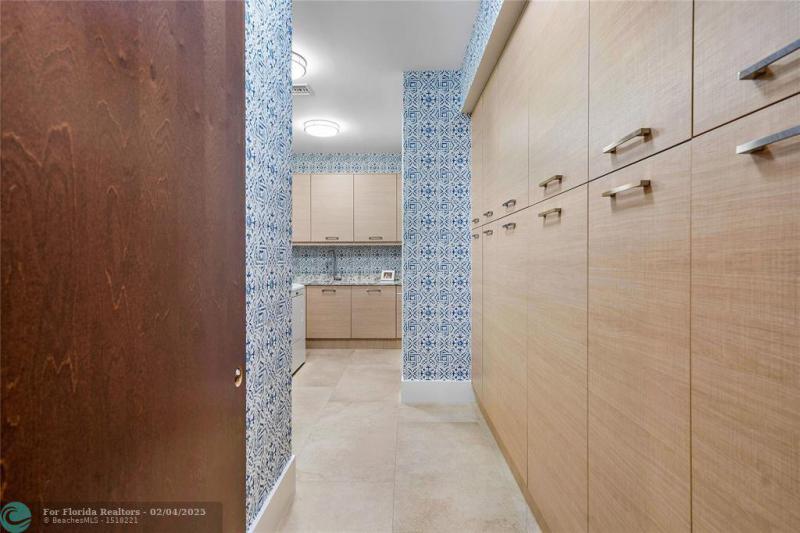  Single Family Homes Photo 56: 615 Royal Plaza Dr  Fort Lauderdale,  FL 33301