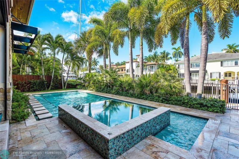  Single Family Homes Photo 72: 615 Royal Plaza Dr  Fort Lauderdale,  FL 33301