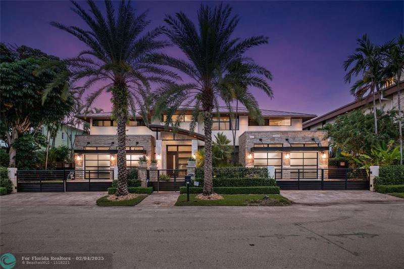  Single Family Homes Photo 8: 615 Royal Plaza Dr  Fort Lauderdale,  FL 33301