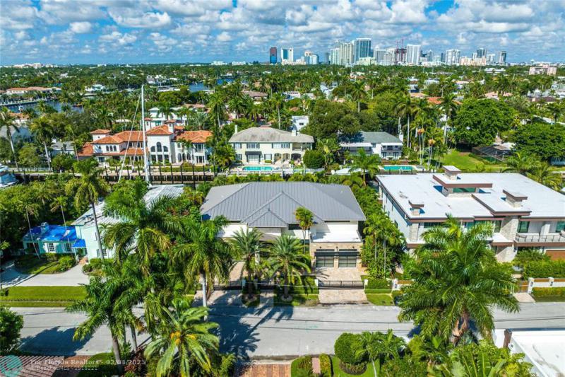  Single Family Homes Photo 83: 615 Royal Plaza Dr  Fort Lauderdale,  FL 33301