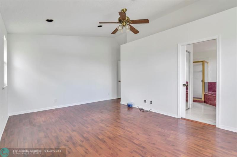  Single Family Homes Photo 33: 6861 NW 27th St  Margate,  FL 33063
