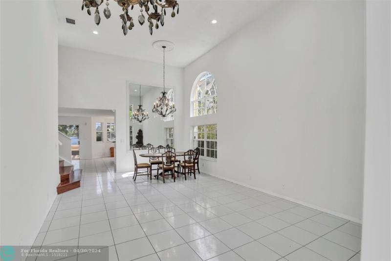  Single Family Homes Photo 4: 6861 NW 27th St  Margate,  FL 33063