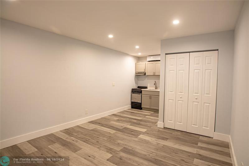 Duplex, Triplex and Fourplex Images