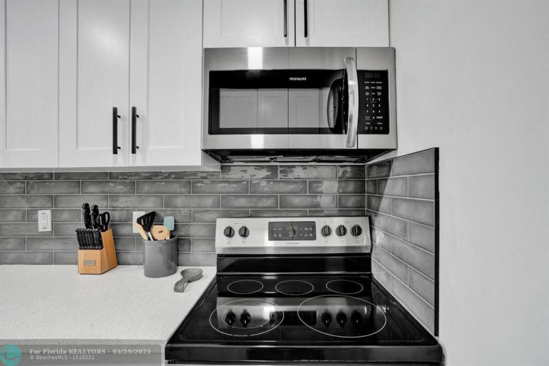 Duplex, Triplex and Fourplex Images