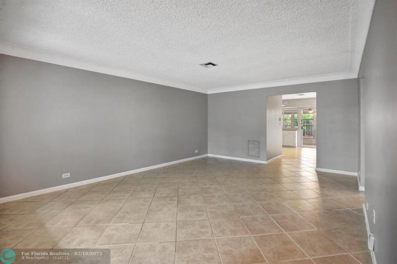 Duplex, Triplex and Fourplex Images