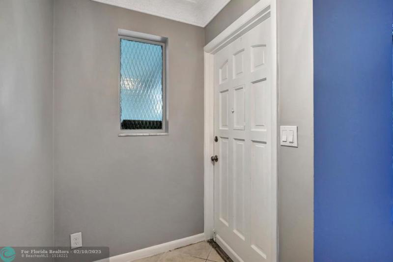 Duplex, Triplex and Fourplex Images