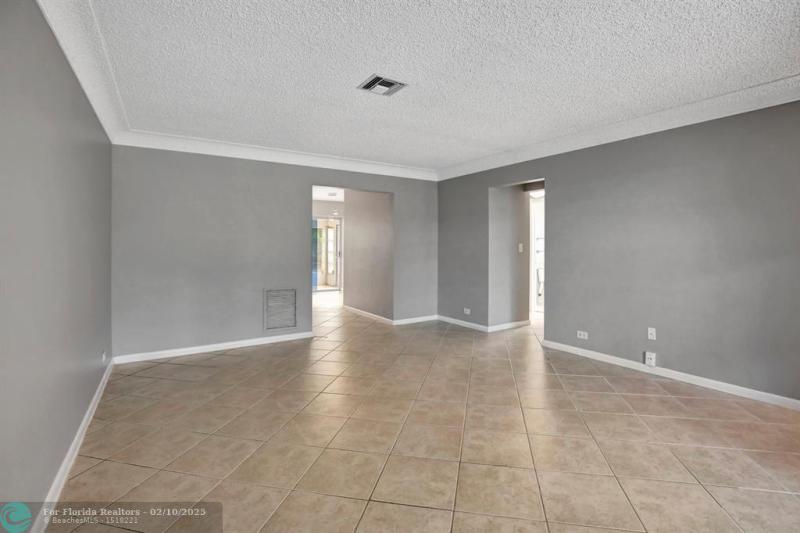 Duplex, Triplex and Fourplex Images