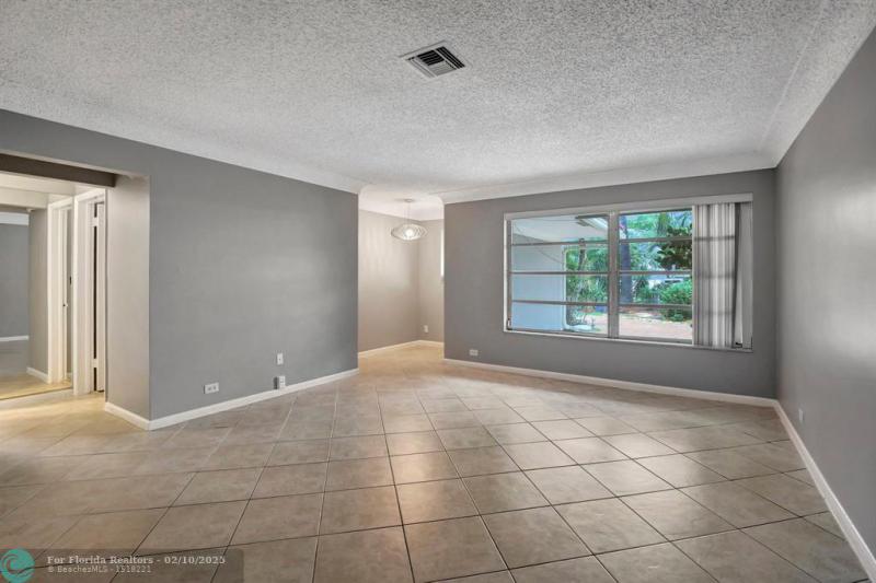 Duplex, Triplex and Fourplex Images