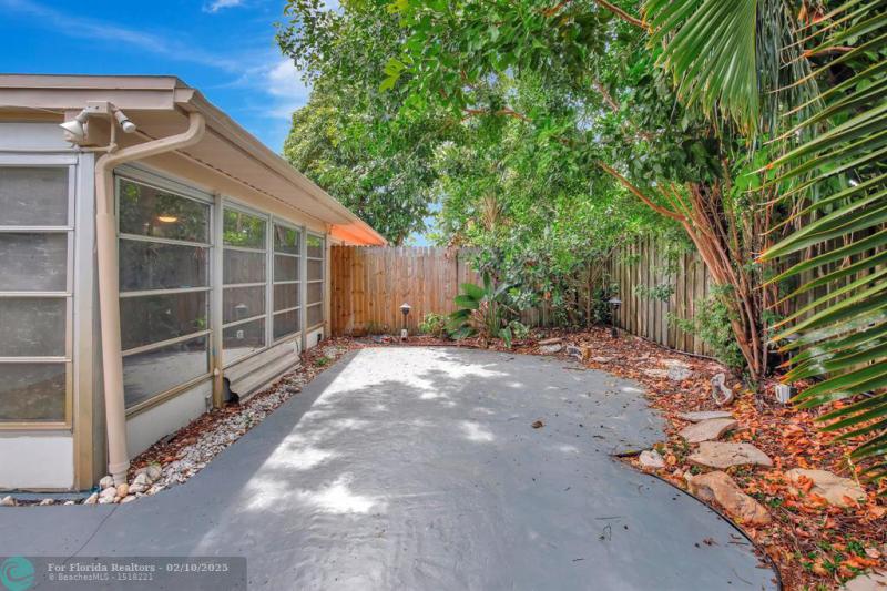 Duplex, Triplex and Fourplex Images