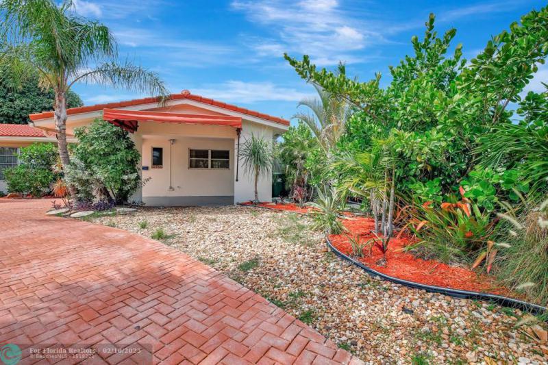 Duplex, Triplex and Fourplex Images