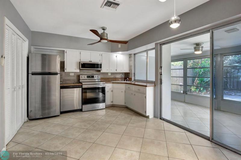 Duplex, Triplex and Fourplex Images