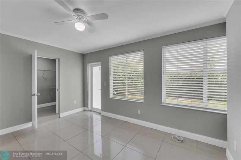 Duplex, Triplex and Fourplex Images