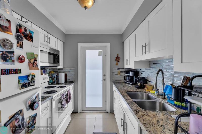 Duplex, Triplex and Fourplex Images