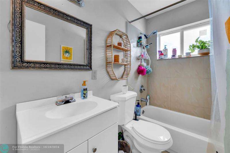 Duplex, Triplex and Fourplex Images