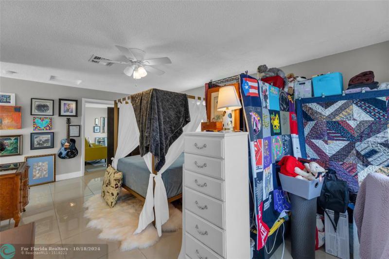 Duplex, Triplex and Fourplex Images