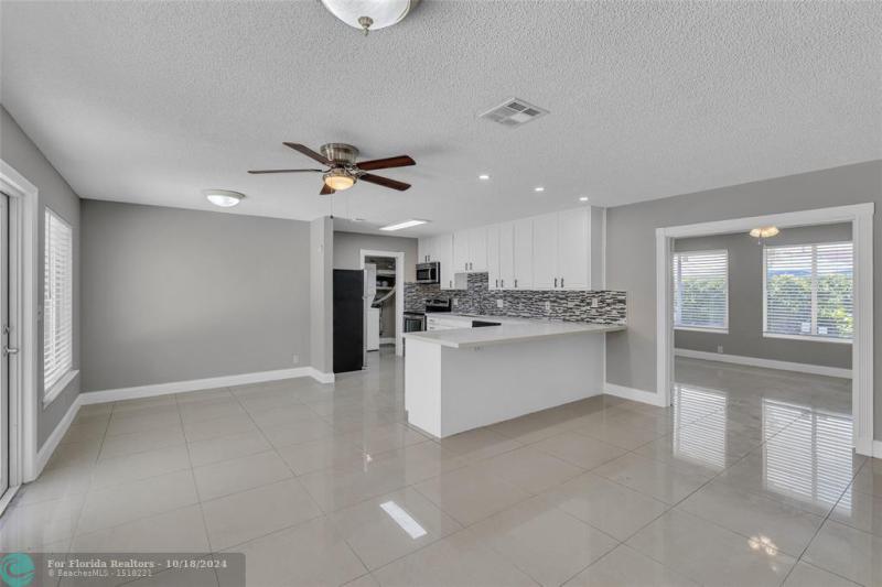 Duplex, Triplex and Fourplex Images