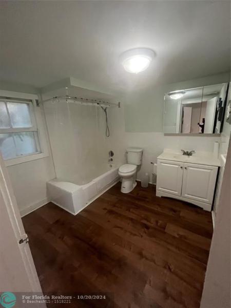 Duplex, Triplex and Fourplex Images