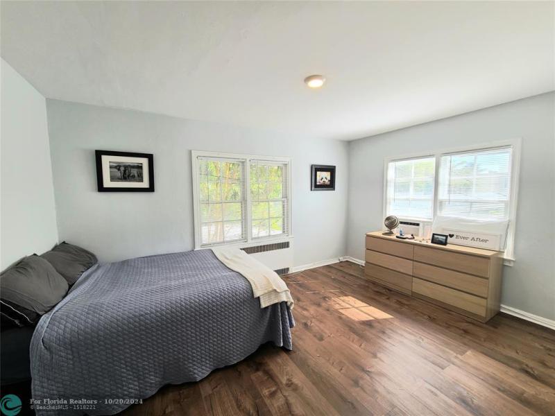 Duplex, Triplex and Fourplex Images