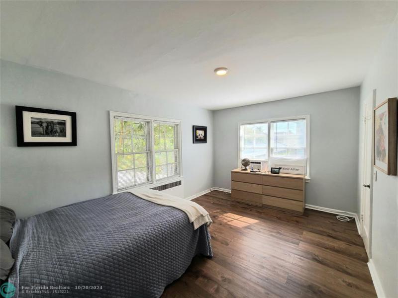 Duplex, Triplex and Fourplex Images