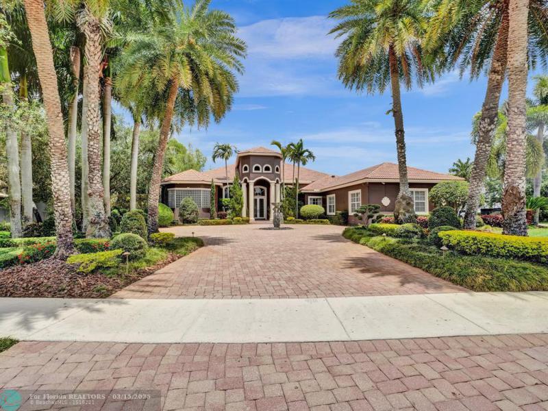  Single Family Homes Photo 2: 15093 SW 16th St  Davie,  FL 33326