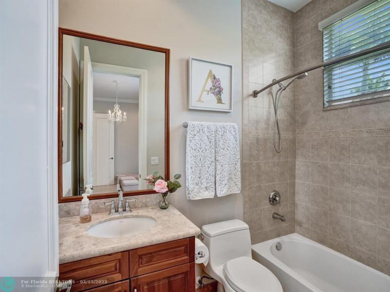  Single Family Homes Photo 20: 15093 SW 16th St  Davie,  FL 33326