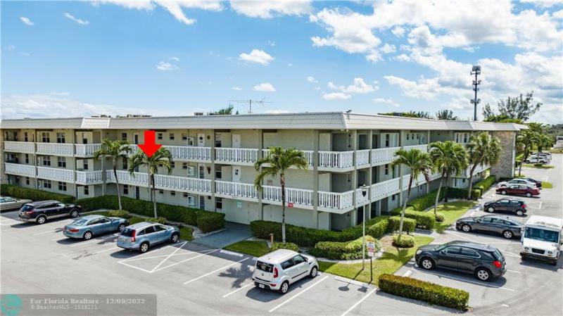  Condo & Townhome Photos
