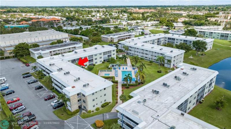  Condo & Townhome Photos