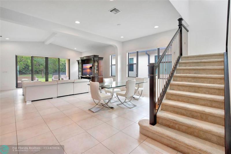  Single Family Homes Photo 16: 11348 SW 12th St  Pembroke Pines,  FL 33025