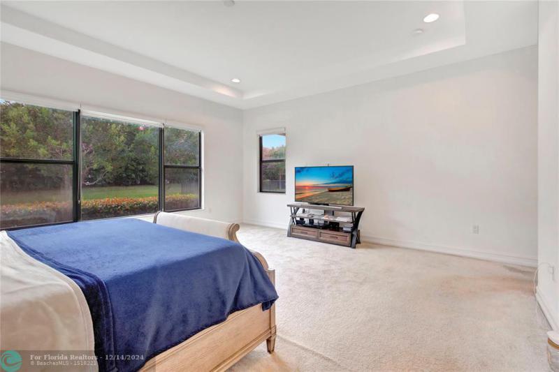  Single Family Homes Photo 25: 11348 SW 12th St  Pembroke Pines,  FL 33025