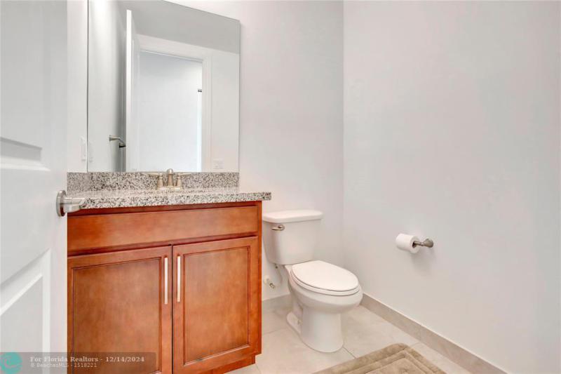  Single Family Homes Photo 42: 11348 SW 12th St  Pembroke Pines,  FL 33025