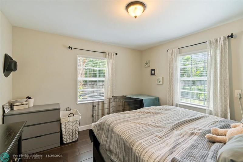 Duplex, Triplex and Fourplex Images