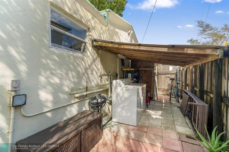 Duplex, Triplex and Fourplex Images