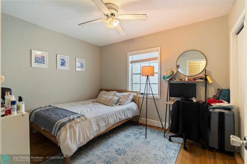 Duplex, Triplex and Fourplex Images