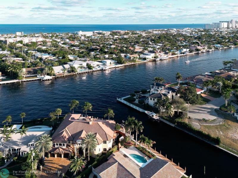  Single Family Homes Photo 25: 4621 W Tradewinds Ave  Lauderdale By The Sea,  FL 33308