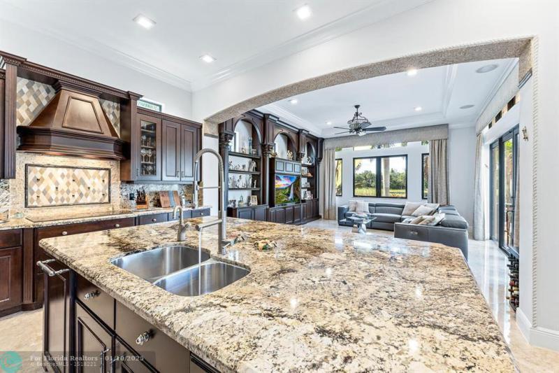  Single Family Homes Photo 13: 7235 Lemon Grass Dr  Parkland,  FL 33076