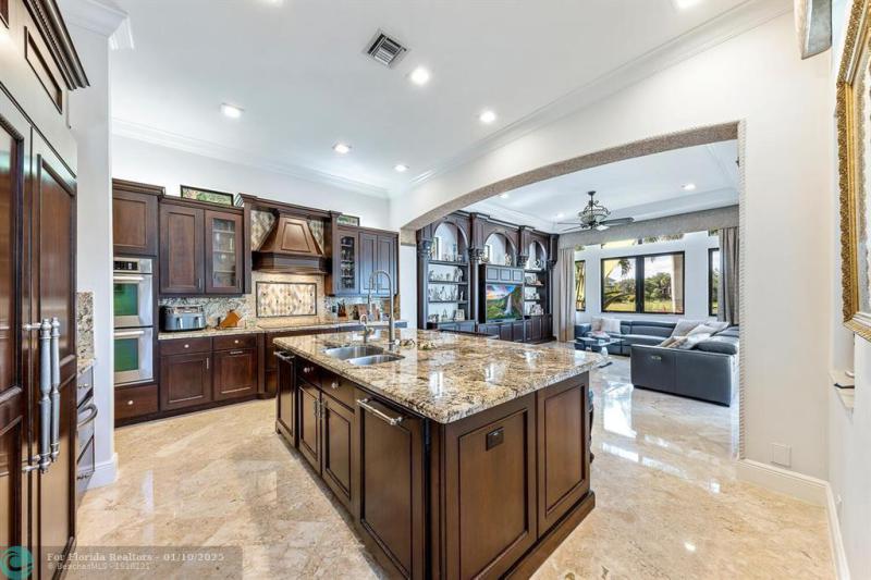  Single Family Homes Photo 16: 7235 Lemon Grass Dr  Parkland,  FL 33076