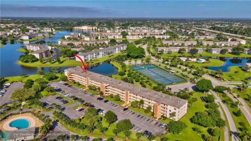  Condo & Townhome Photos