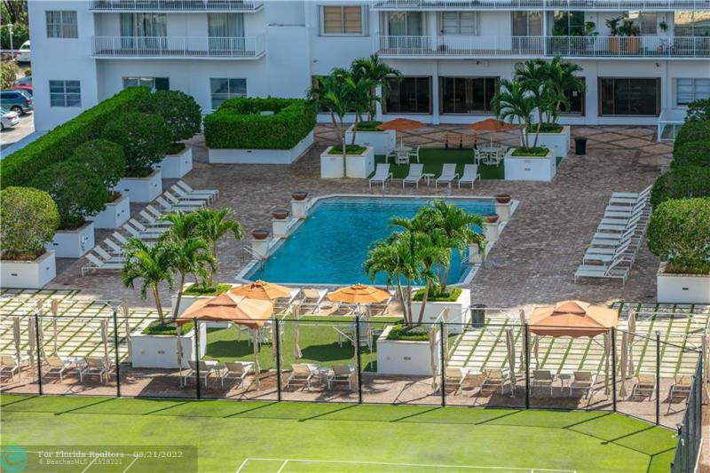  Condo & Townhome Photos