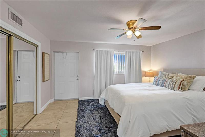 Duplex, Triplex and Fourplex Images