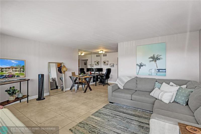 Duplex, Triplex and Fourplex Images