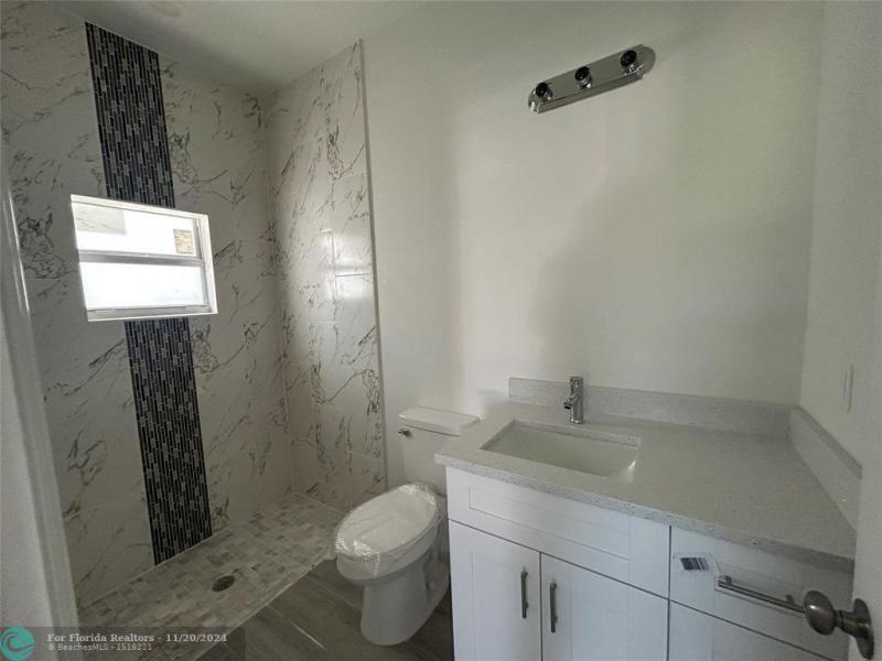 Duplex, Triplex and Fourplex Images