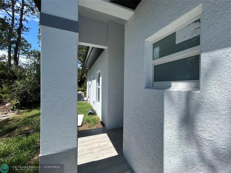 Duplex, Triplex and Fourplex Images