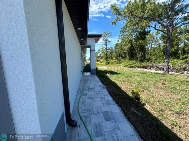 Duplex, Triplex and Fourplex Images