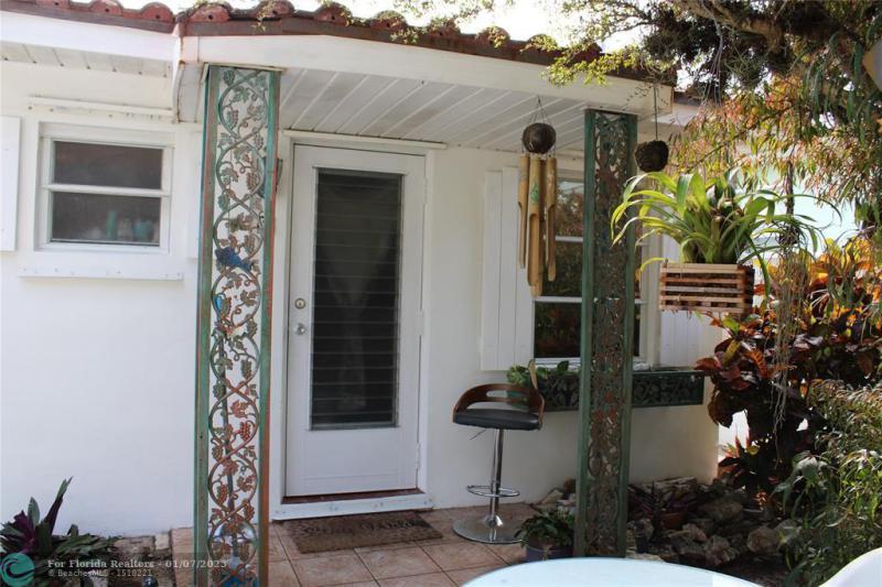 Duplex, Triplex and Fourplex Images