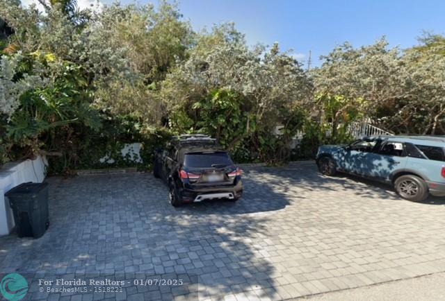 Duplex, Triplex and Fourplex Images