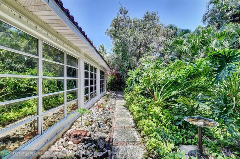 Duplex, Triplex and Fourplex Images